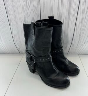 Vintage y2K Moto Style Biker Bootie Black Leather Round Toe Size 8 Nine West